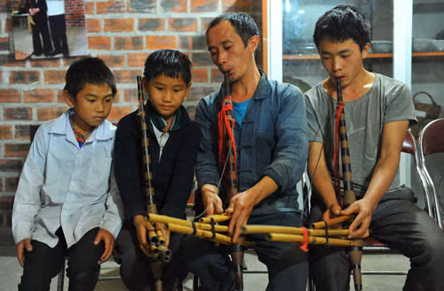 Gìn giữ giá trị văn hoá của tiếng khèn ảnh 7