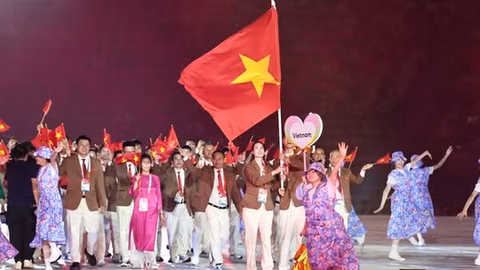 Nhật ký ASIAD 20 ngày 19/9: Đoàn thể thao Việt Nam diễu hành tại lễ khai mạc