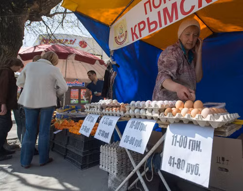 Châu Âu trừng phạt người Crimea ảnh 1