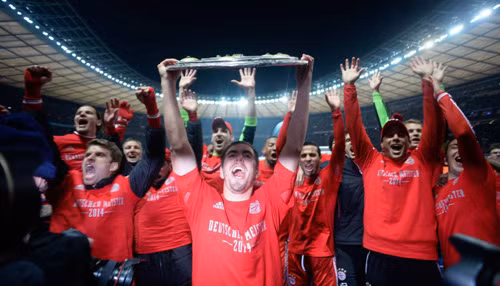 Bayern Munich vô địch sớm 7 vòng đấu ảnh 1
