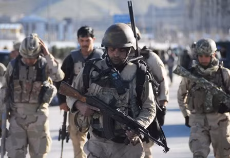Taliban tấn công trụ sở bầu cử Afghanistan ảnh 1