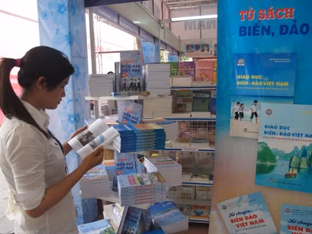 Nhộn nhịp ngày hội văn hóa đọc lớn nhất trong năm ảnh 6