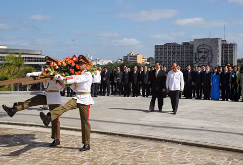 Hoạt động của Thủ tướng Nguyễn Tấn Dũng tại Cuba ảnh 1