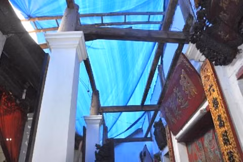 Bài học từ vụ dỡ gỗ sưa đình Cựu Quán mang bán ảnh 1