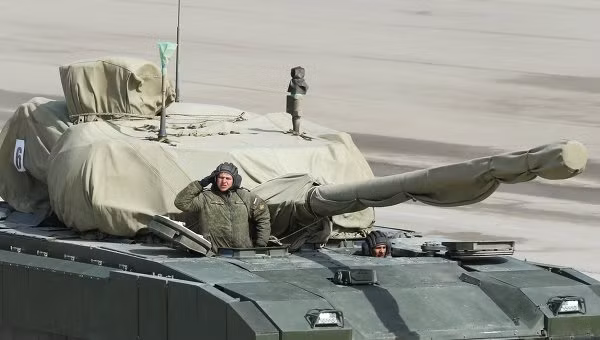 T-14 Armata - 'Sao' trong diễu binh trên Quảng trường Đỏ ảnh 1