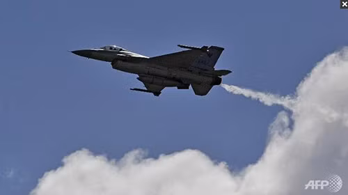 Mỹ hỗ trợ Singapore nâng cấp đội F-16 ảnh 1