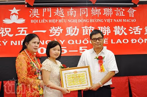 Kỷ niệm 30/4 và 1/5 tại Ma Cao ảnh 3