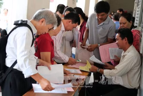 Lượng thí sinh xét tuyển vào các trường "tốp" trên tạm đủ ảnh 1
