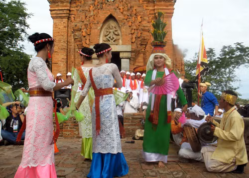 Sôi nổi lễ hội Katê của đồng bào Chăm ở Ninh Thuận ảnh 5