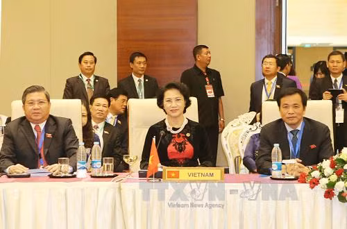 Chủ tịch Quốc hội dự phiên họp Ban Chấp hành AIPA tại Myanmar ảnh 1