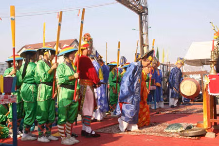 Lễ hội Cầu ngư ảnh 4