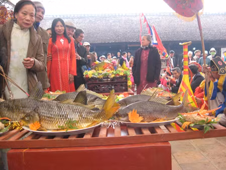 Lễ hội Đền Trần ở Thái Bình với tục rước nước sông Hồng ảnh 3