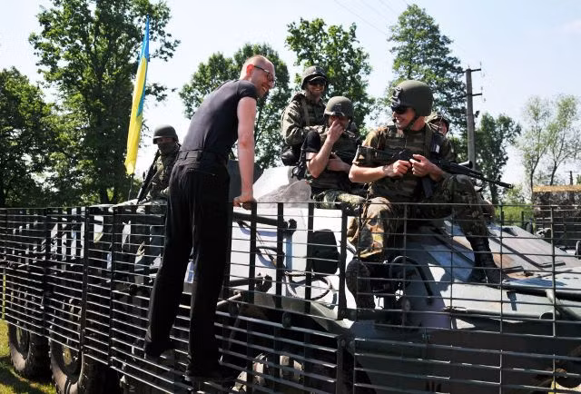 Con đường chính trị của ông Arseniy Yatsenyuk ảnh 4
