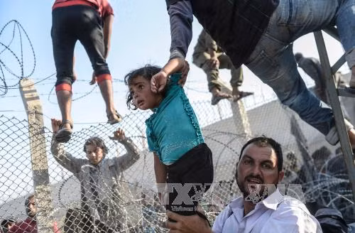 Hơn 30.000 người rời bỏ nhà cửa do xung đột Syria ảnh 1
