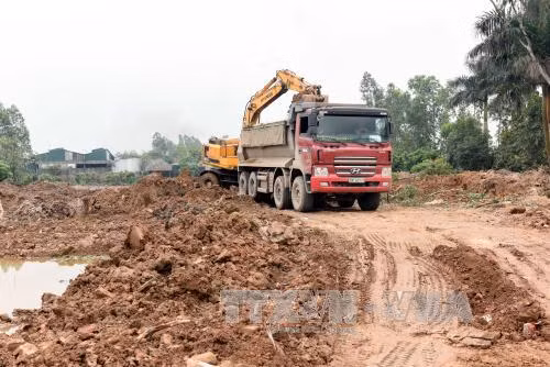 Quyết liệt xử lý lấn chiếm đất ao hồ tại Hà Nội ảnh 2