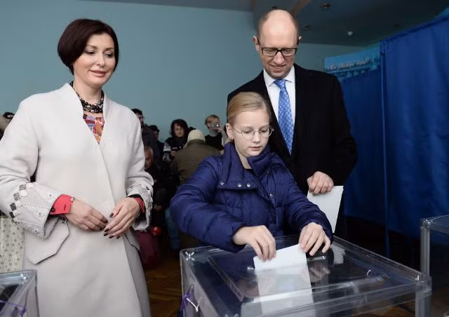 Con đường chính trị của ông Arseniy Yatsenyuk ảnh 5