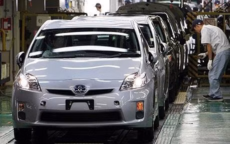 Toyota ngừng sản xuất do động đất ảnh 1