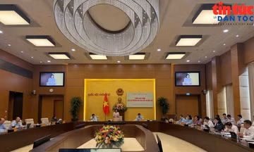 Làm rõ phương thức trong tuyển sinh đại học và thiếu sách giáo khoa