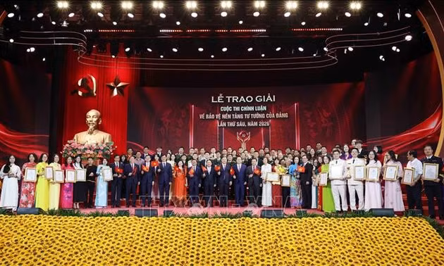 Mỗi tác phẩm dự thi là một tiếng nói khẳng định niềm tin, lý tưởng cách mạng