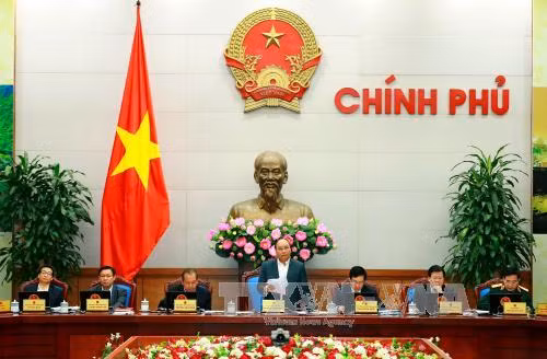Thủ tướng: Hạn chế cử người họp thay tại phiên họp Chính phủ thường kỳ hằng tháng ảnh 1