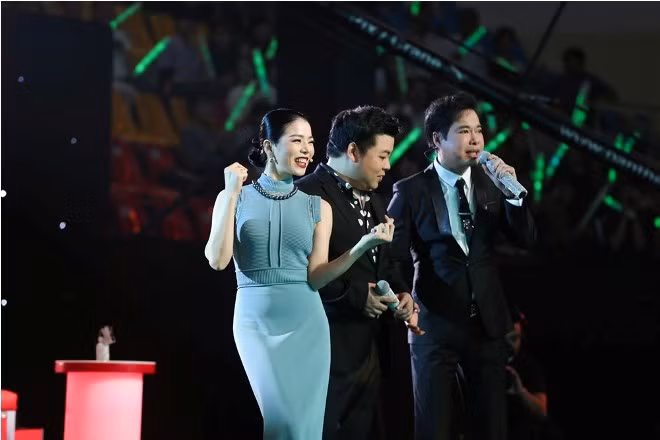 'Thần tượng Bolero": HLV Lệ Quyên lại thu phục được thí sinh hot Triều Quân ảnh 1