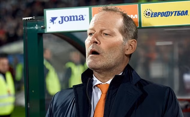 Hà Lan ‘trảm tướng’ Danny Blind để nuôi hy vọng World Cup 2018 ảnh 4