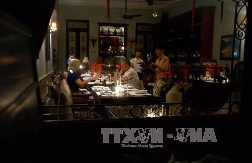 Cả nước hưởng ứng Giờ Trái đất 2017 'Tắt đèn - Bật tương lai' ảnh 4