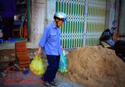 Mưu sinh ở vỉa hè qua ống kính ảnh 5