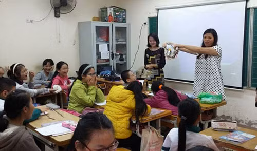  Nên đưa giáo dục giới tính vào cấp học nào? Bài 1: Lớp 5 mới học về giới tính là quá muộn ảnh 1