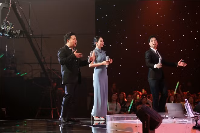 Trực tiếp 'Thần tượng Bolero' vòng Tinh hoa: HLV Đàm Vĩnh Hưng thắng lớn với 3 thí sinh xuất sắc ảnh 2