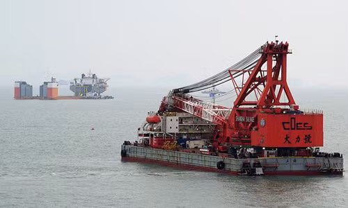 Hàn Quốc trục vớt được một phần phà Sewol ảnh 2