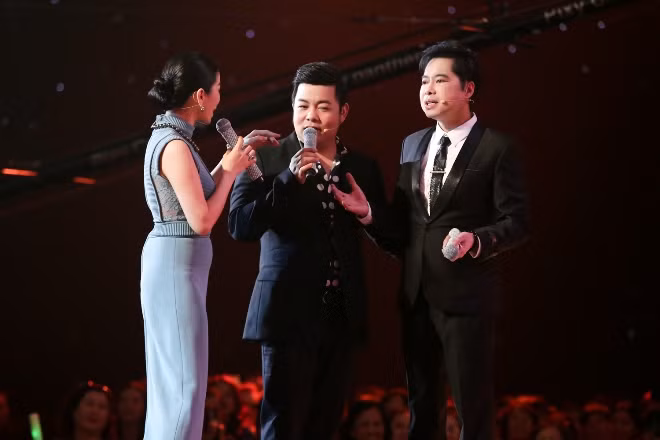 Chiều lòng thí sinh, Lệ Quyên 'tam ca' cùng Quang Lê, Ngọc Sơn tại 'Thần tượng Bolero' ảnh 1