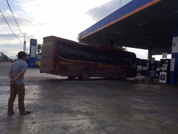 Nhà xe Quang Bắc coi thường tính mạng hành khách ảnh 1