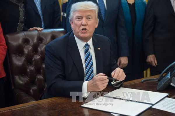 Đảng Cộng hoà của ông Trump nguy cơ mất quyền kiểm soát lưỡng viện ảnh 1