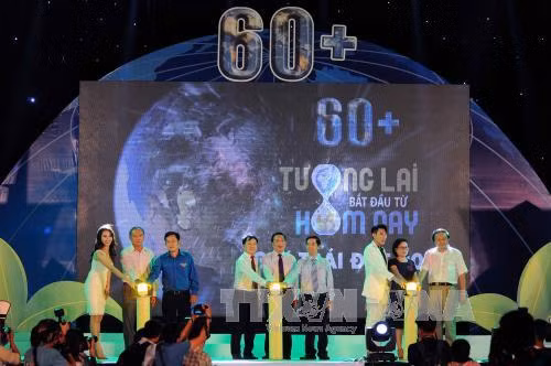 Cả nước hưởng ứng Giờ Trái đất 2017 'Tắt đèn - Bật tương lai' ảnh 11