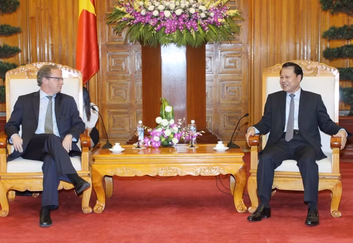 Phó Thủ tướng Vũ Văn Ninh tiếp Phó Chủ tịch Ngân hàng Thế giới ảnh 1
