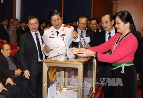 Xây dựng đội ngũ cán bộ ngang tầm nhiệm vụ trong giai đoạn mới ảnh 1