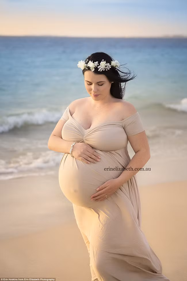 Ngắm bà mẹ mang thai 5 xinh đẹp của Australia ảnh 3