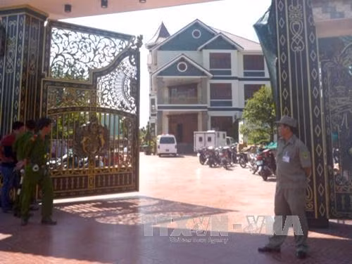 2 vợ chồng chết trong biệt thự ở Tiền Giang ảnh 1