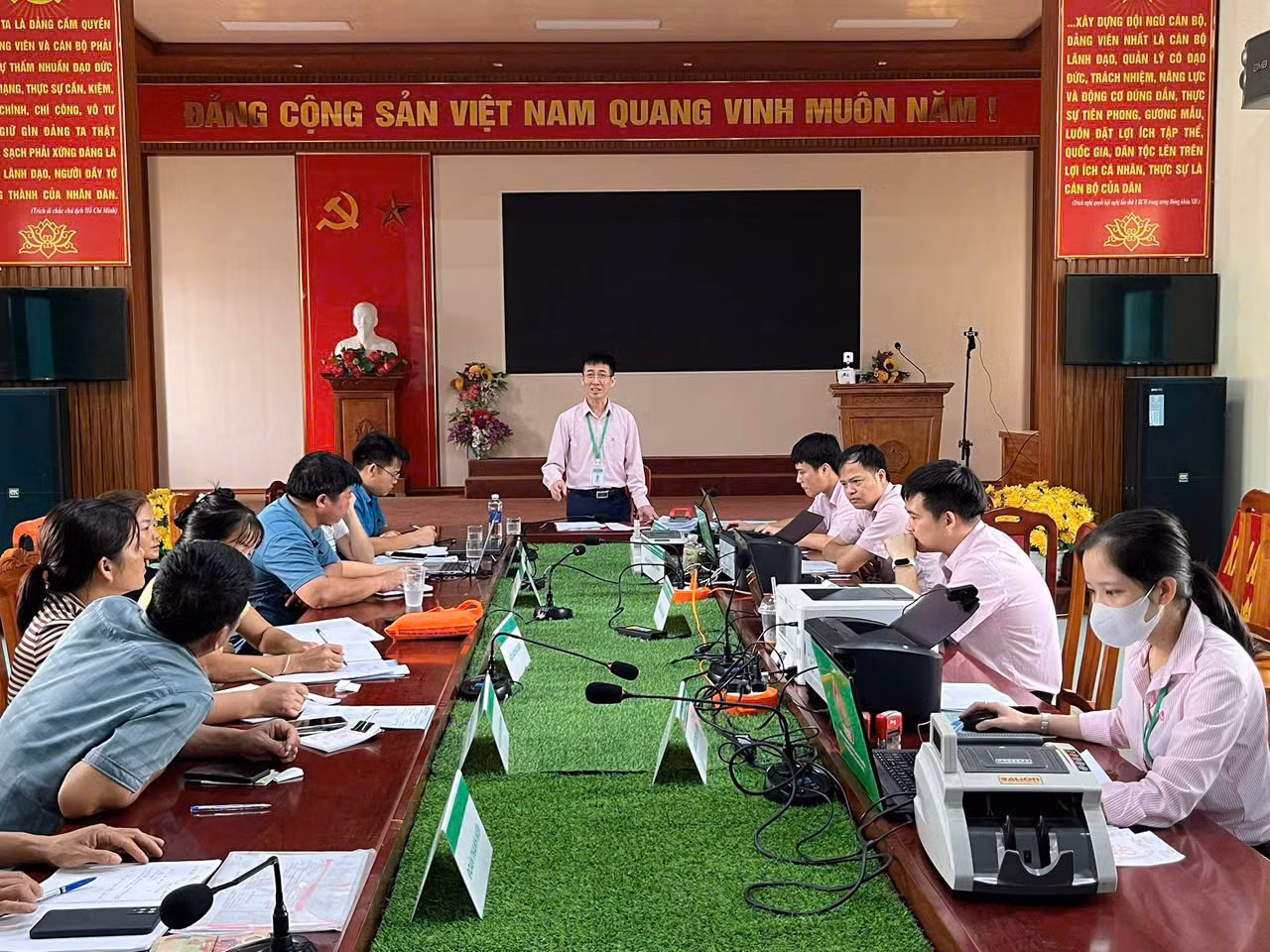 Chú thích ảnh