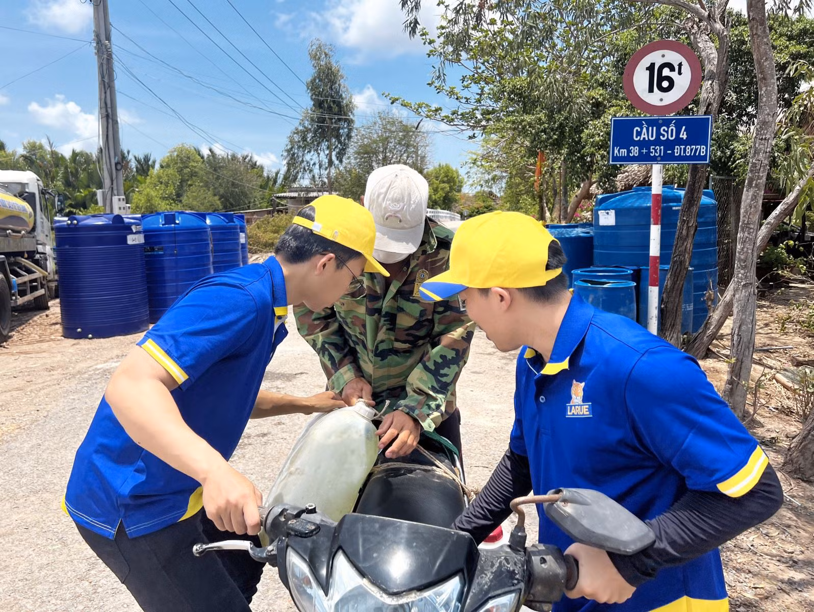 Chú thích ảnh