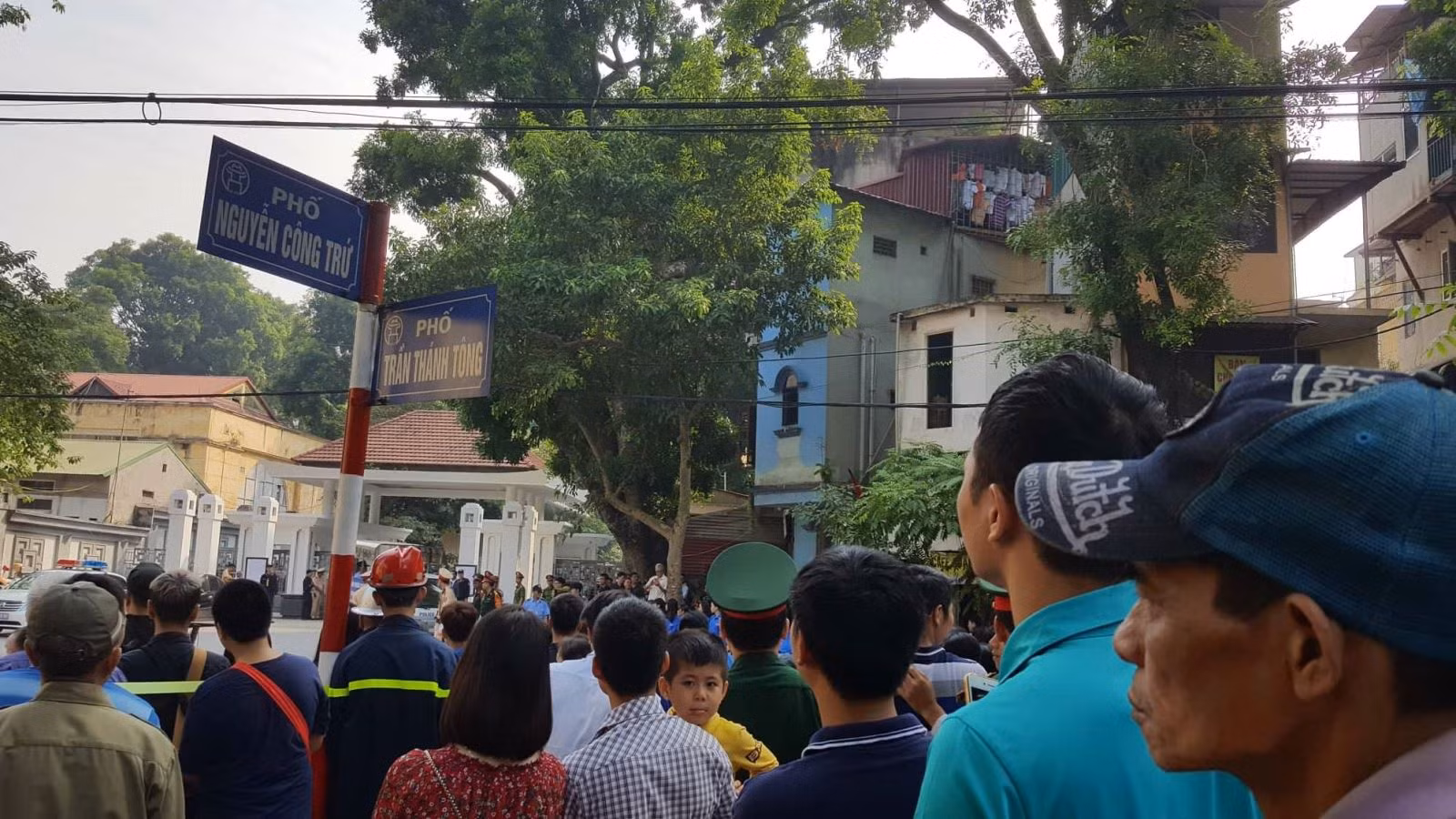 Chú thích ảnh