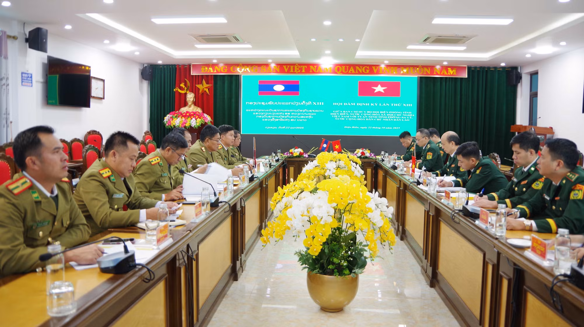 lao-1.jpg