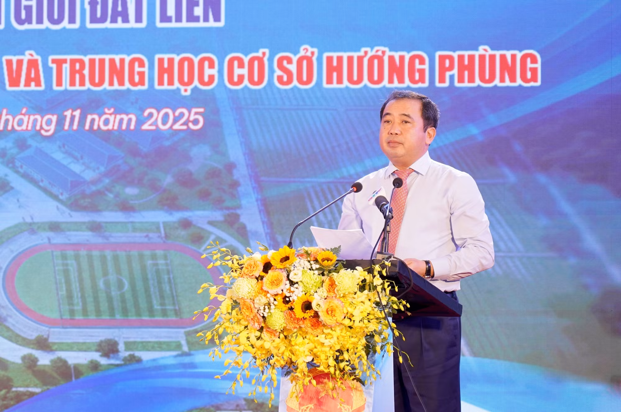 Ông Trần Đức Thắng, Ủy viên Trung ương Đảng, Bộ trưởng Bộ Nông nghiệp phát biểu tại buổi lễ.