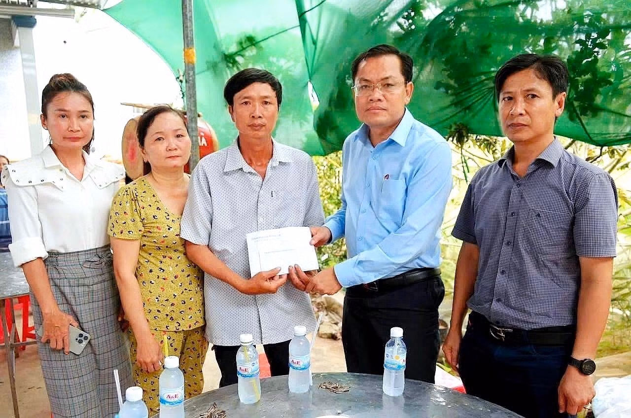 tham-hoi.jpg