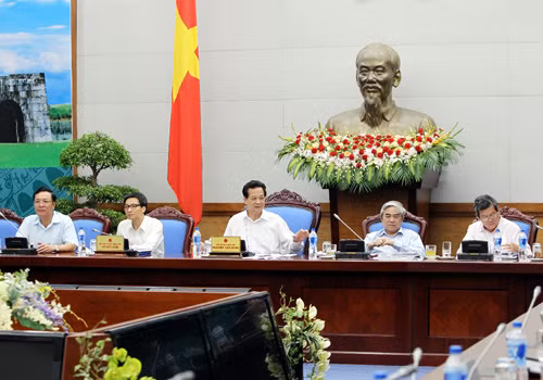 Thủ tướng Nguyễn Tấn Dũng chỉ đạo những vấn đề "nóng" về giáo dục ảnh 1
