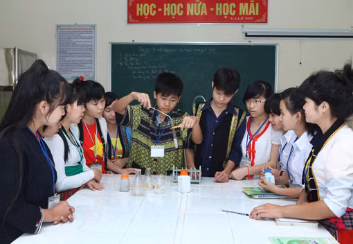 Nơi ươm mầm trí thức trẻ dân tộc ảnh 6