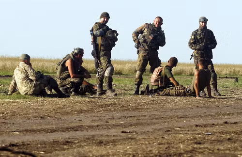  Ukraine tuyên bố giải phóng Lugansk từ hướng Bắc ảnh 1