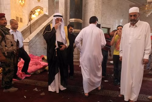 Xả súng vào nhà thờ Hồi giáo Sunni ở Iraq ảnh 1