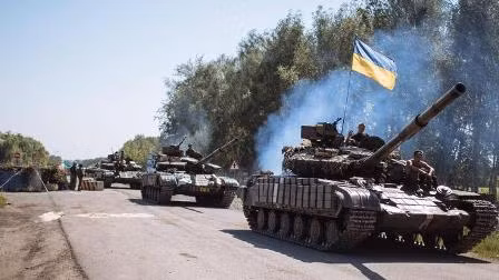Tại sao khủng hoảng Ukraine là lỗi của phương Tây? Kỳ-1: Khiêu khích Nga ảnh 1